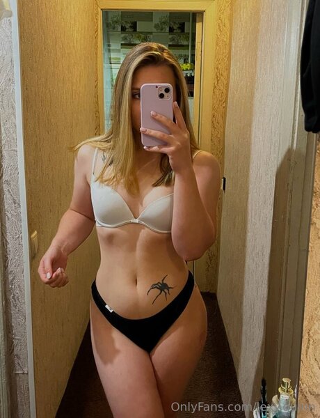 Baby Elisa kostenlose akt fotos