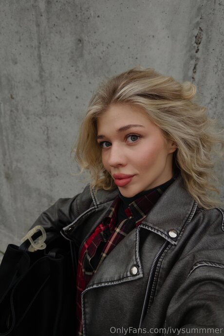 blowjob schlampig onlyfans kunst perfekte fotos