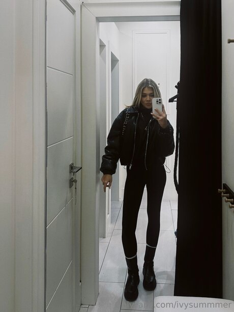 ebenholz nackt onlyfans schöne kostenlose galerie