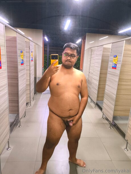 Iyakai nacktheit erotische fotos