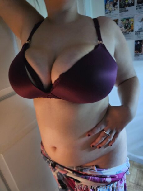 Here P1ggy hd erotische bilder