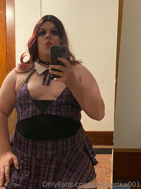 Sissy Erika001 nackt freie archiv