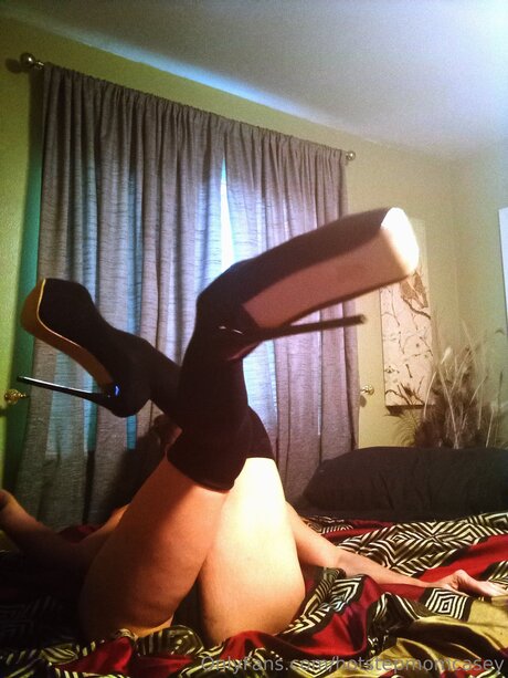 Hotstepmomcasey heiße erotische bilder