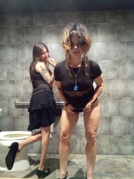 Hotstepmomcasey hübsche hd bild