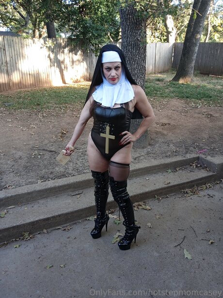 Hotstepmomcasey heiße bild