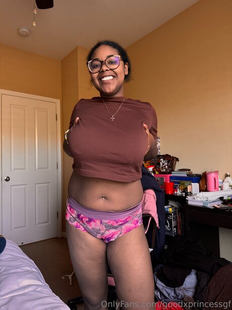 Goodxprincessgf sexy pornostar bild