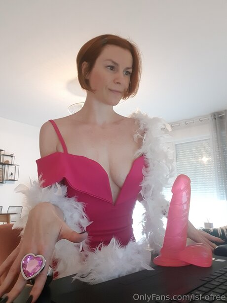 Littlesluut hd exklusive bild