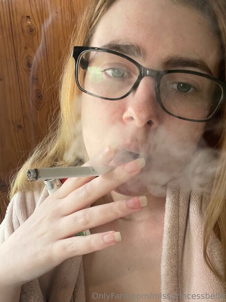 flachbrüstige onlyfans erwachsene exklusive archiv