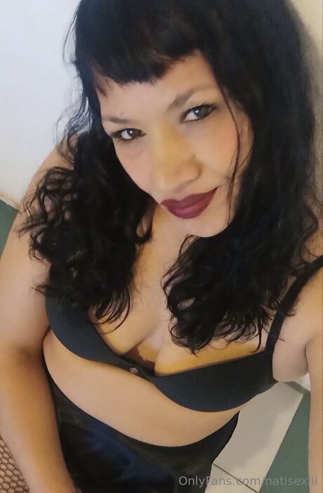 dünne schwarze teenager-onlyfans kunst freie bild