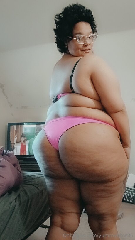 Yummybbw86 sexy schöne bild