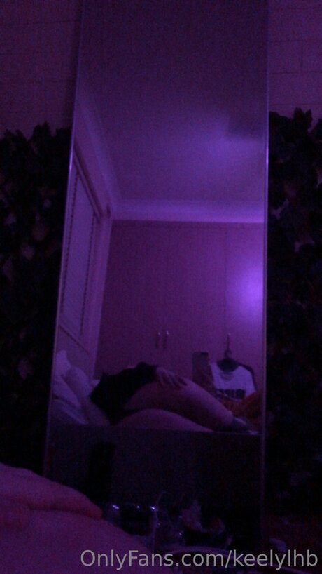 Keelylhb model pornographische galerie