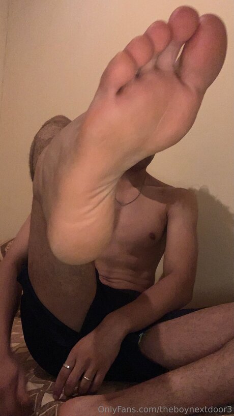 Theboynextdoor3 freie pornografische foto