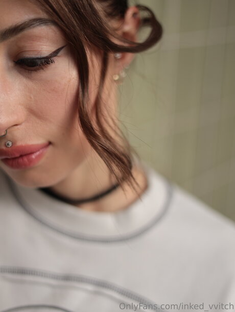Inked Vvitch pornostar kunst bild