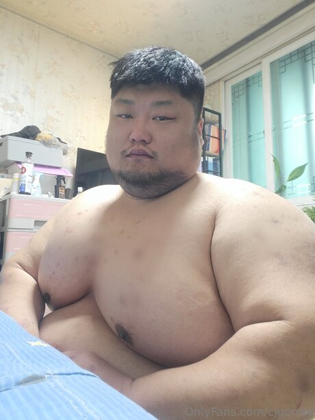 asiatisches teen solo onlyfans akt bilder