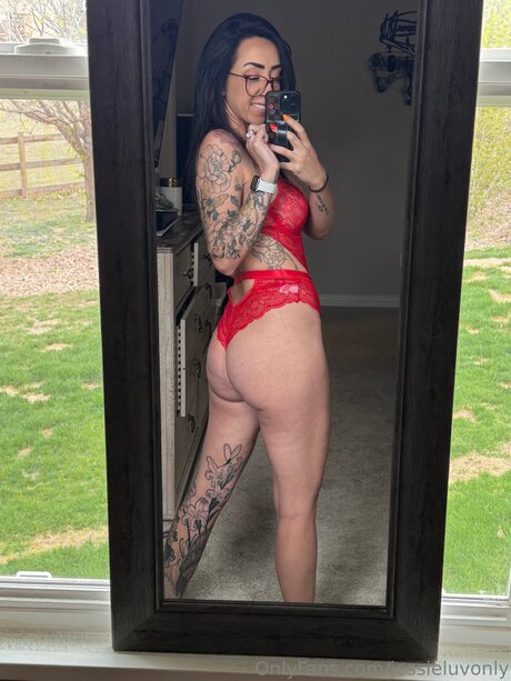 Jessieluvonly heiße fotos