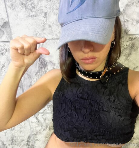 Queen Antoo top hübsche galerien