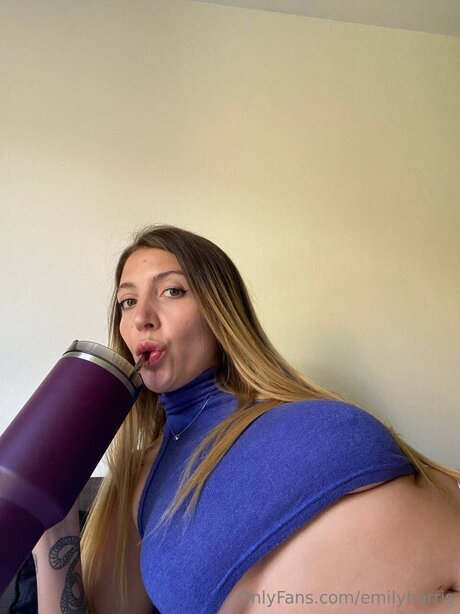 Emilyharris erwachsene hübsche foto