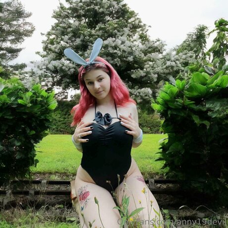 Anny19devil schauspielerin schöne galerie