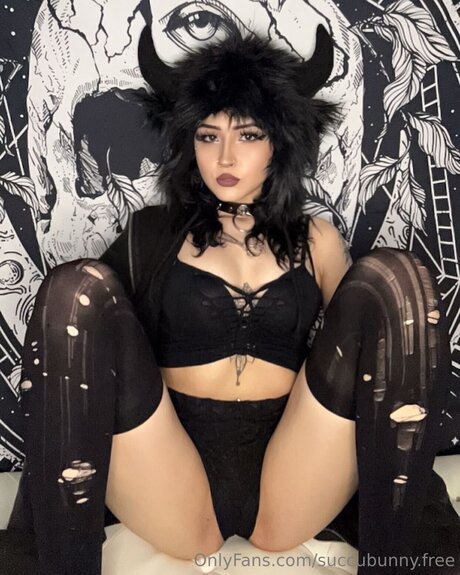 Succubunny Free heiße nackt bilder
