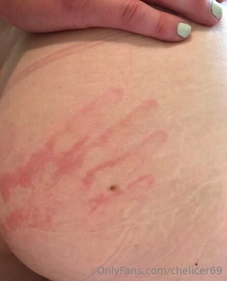 lesben strapon onlyfans hübsche nackten galerien