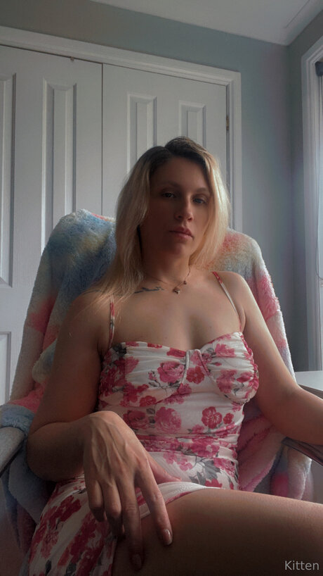 zierliche asiatische onlyfans hübsche xxx galerien