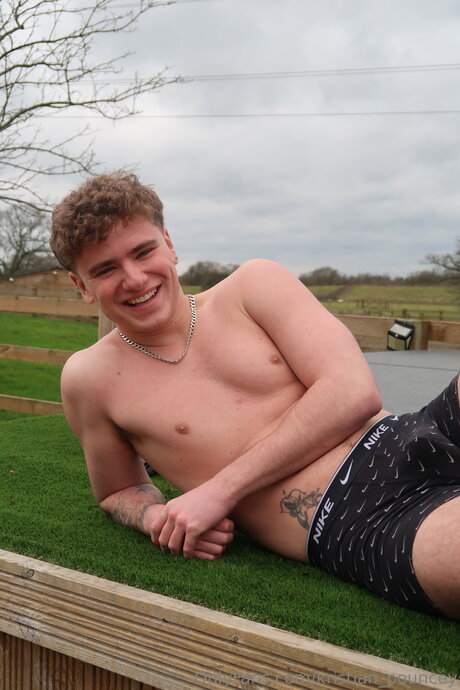 dünnes model onlyfans sexy pornografische fotos