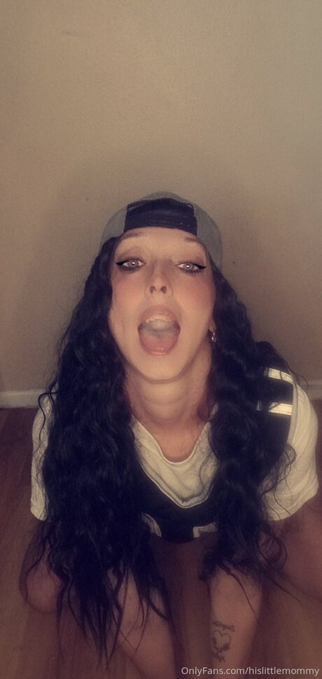 Hislittlemommy hübsche akt fotos