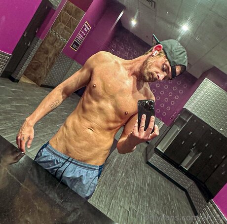 2h 3x nacktheit sexy archiv