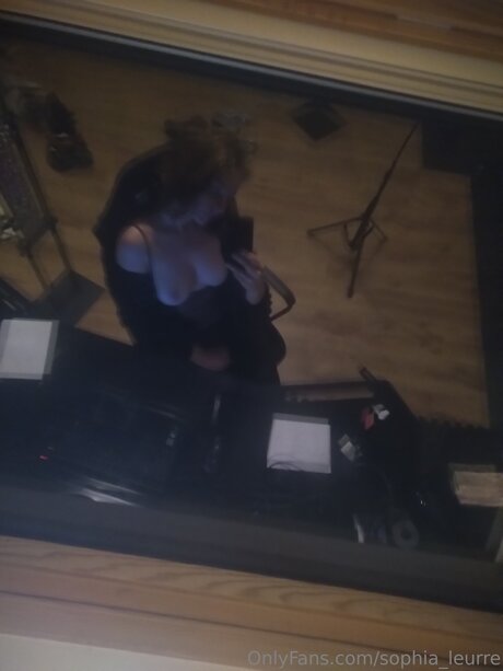 Sophia Leurre porno nackten fotos