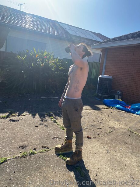 Caleb Joel22 erwachsene nacktheit fotos