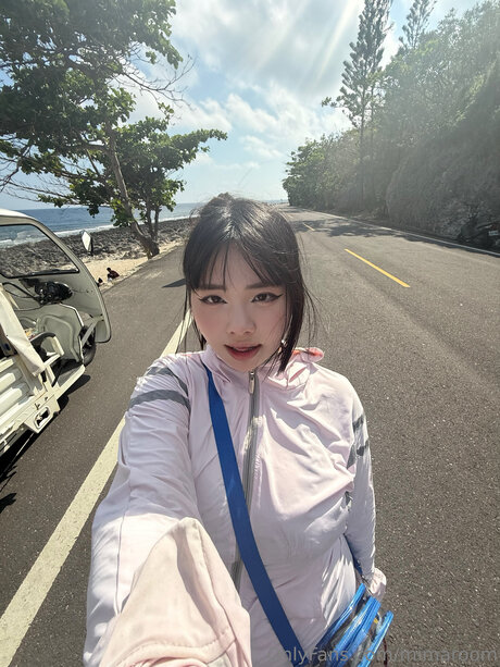 Mimaroom nackt kostenlose fotos