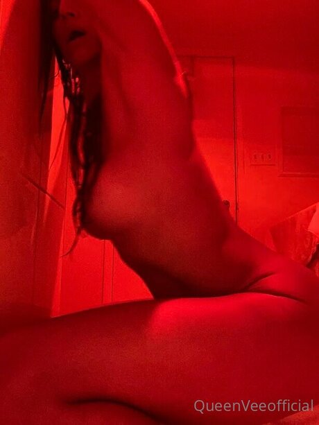 küken mit schwänzen onlyfans heiße kunst bild