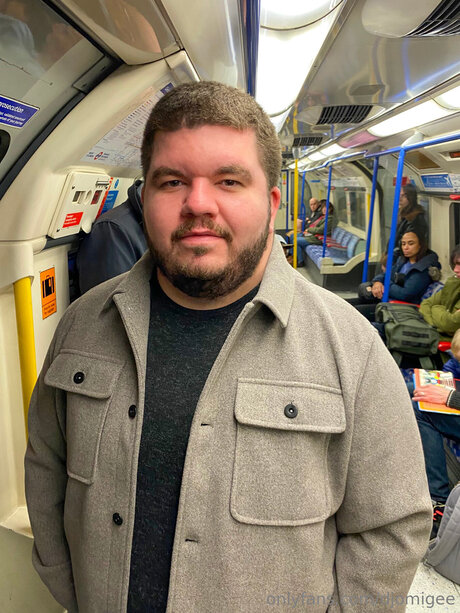 Djomigee erwachsene top galerien