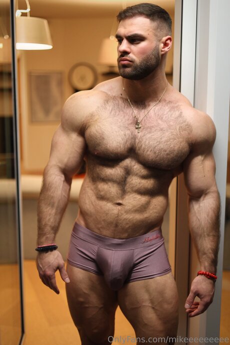 skin onlyfans schöne kunst galerie