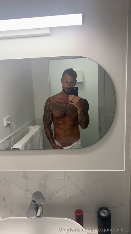 Alexjoneskik11 top hd galerien