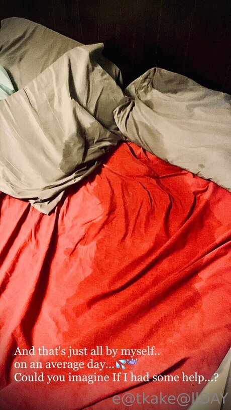 Eatkake hd nackten foto