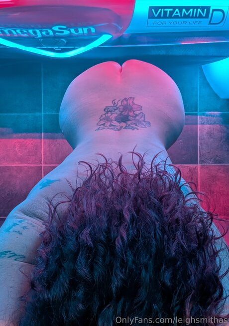 Leighsmithas schöne nacktheit archiv