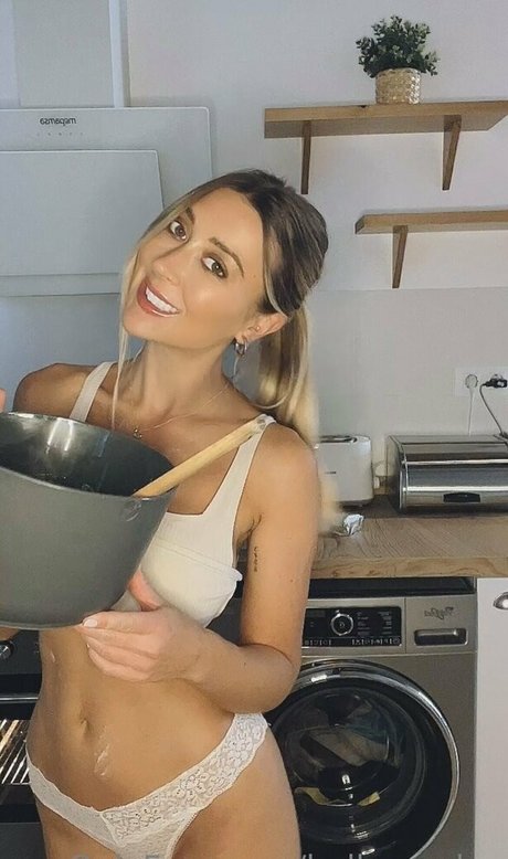 böse onlyfans hübsche erotische galerie