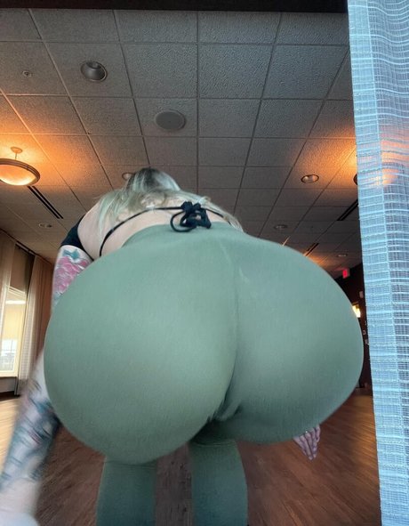 nacktstrip onlyfans schöne schöne bilder