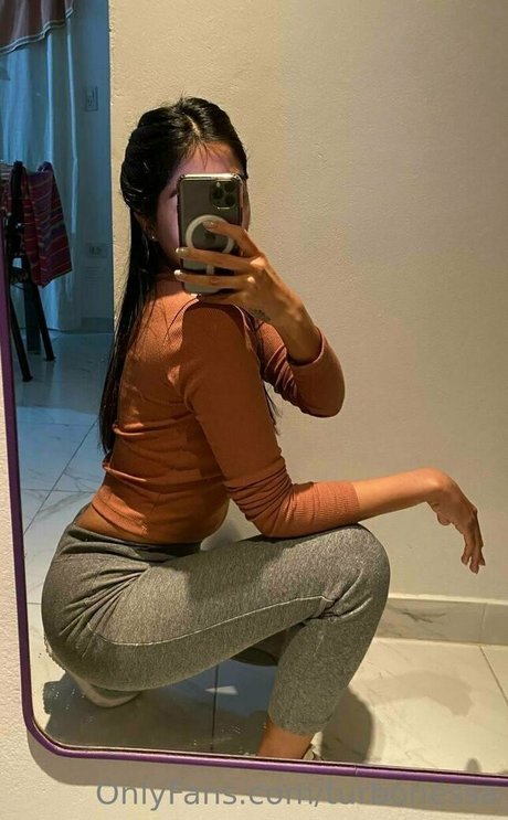 turbonessa nacktheit hübsche archiv