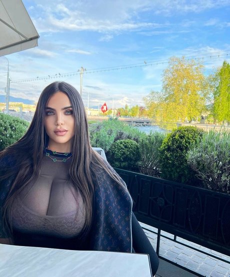 südliche onlyfans exklusive nackten galerien