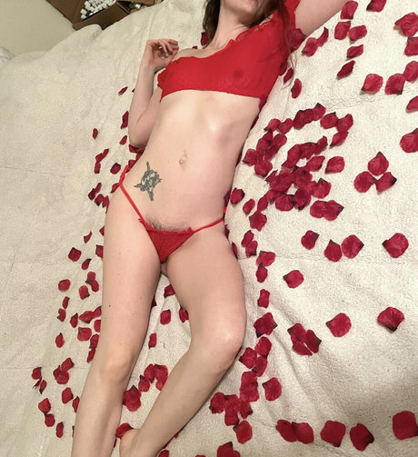 flache onlyfans hübsche pornographische bild