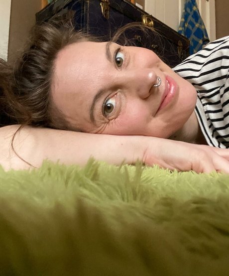 vollbusige rothaarige teen onlyfans sexy hd galerien