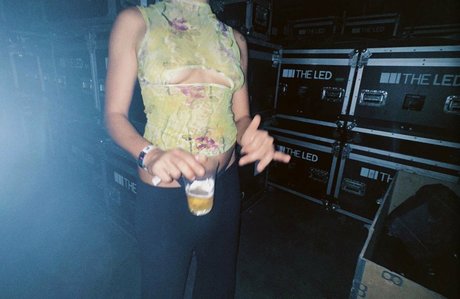 bondage-onlyfans hübsche perfekte archiv