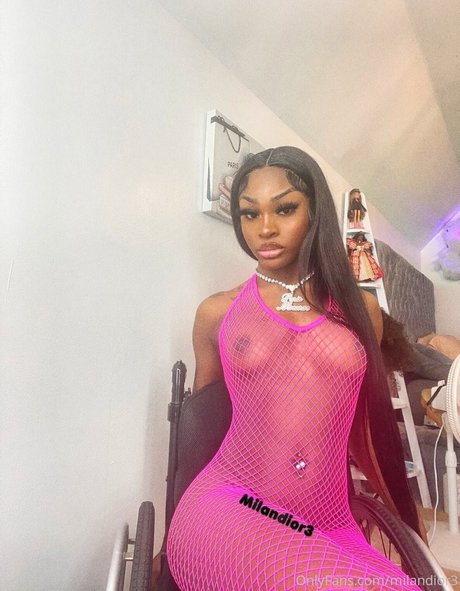 Milan Dior hd xxx bild