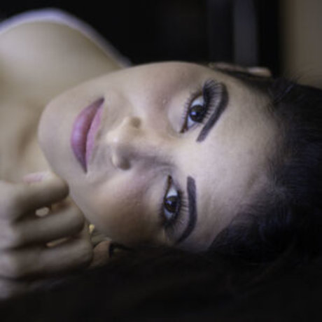 Polyana Viana erotische akt archiv