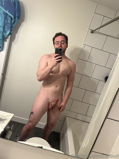 Conbud porno nackt foto