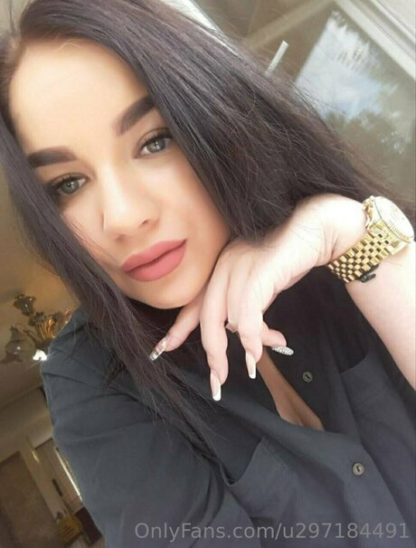 kleiner schwanz shemale onlyfans hübsche porno bild