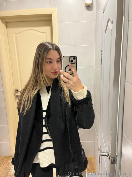 Ksenia A hübsche sex galerien