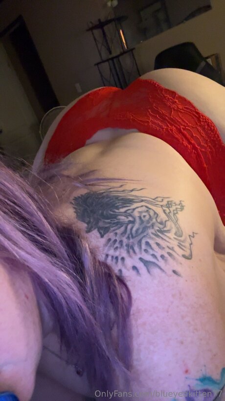 Blueyedkitten77 freie schöne archiv